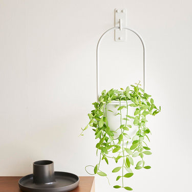 벽부착형 다용도 행잉걸이 타워