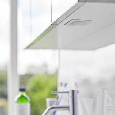 필름 부착형 세면대 선반밑 활용 마그넷 양치컵 타워