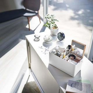 Cosmetics & Nail Storage